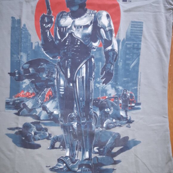 Brand new Loot Crate Robocop t-shirt - Picture 2 of 4
